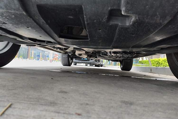 Used CHANGAN CS75 PLUS 2023 3rd Generation 1.5T Automatic Prestige Model Chassis Front