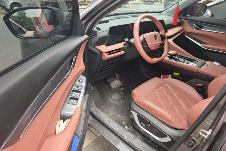 Used CHANGAN CS75 PLUS 2023 3rd Generation 1.5T Automatic Prestige Model Driver Seat