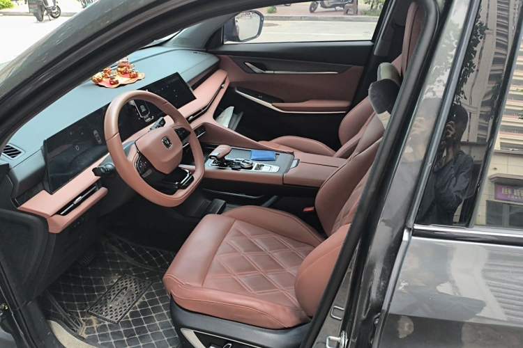 Used CHANGAN CS75 PLUS 2023 3rd Generation 1.5T Automatic Prestige Model Left Front Seat