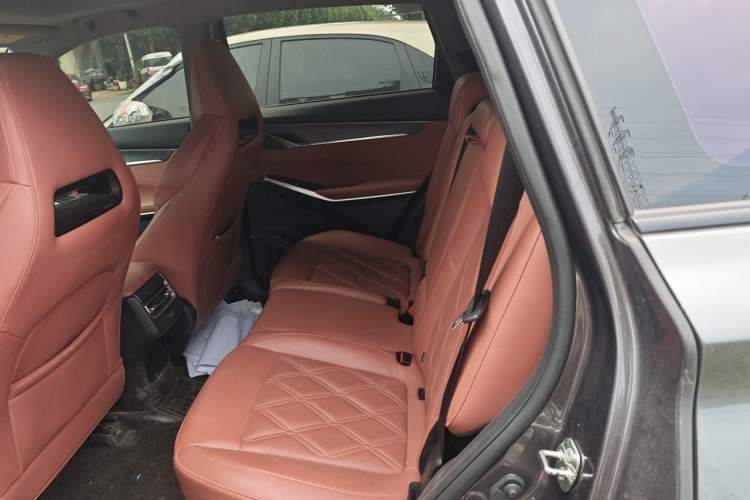 Used CHANGAN CS75 PLUS 2023 3rd Generation 1.5T Automatic Prestige Model Left Rear Seat