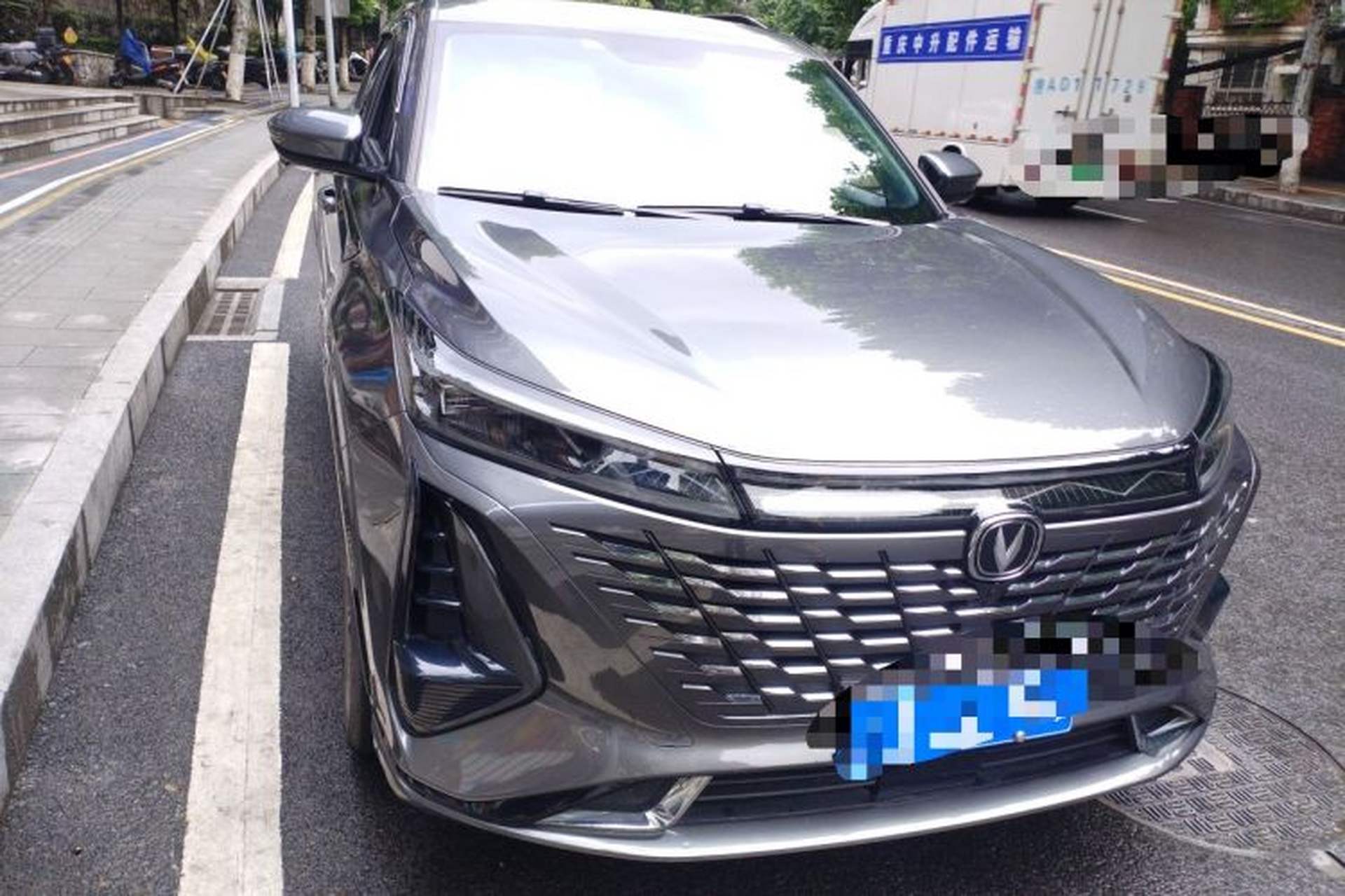 Used CHANGAN CS75 PLUS 2023 3rd Generation 1.5T Automatic Prestige Model Right Front Headlight