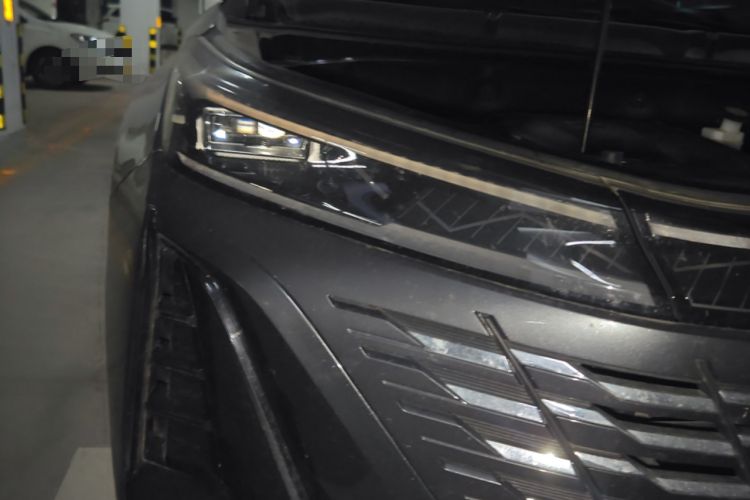 Used CHANGAN CS75 PLUS 2023 3rd Generation 1.5T Automatic Prestige Model Right Front Headlight