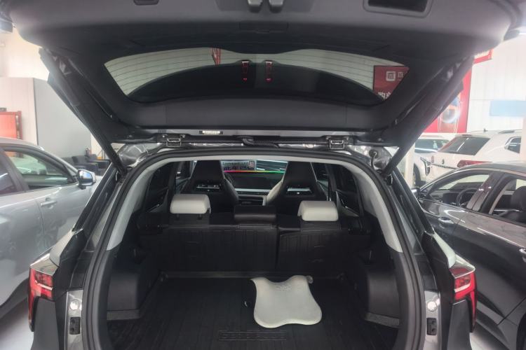 Used CHANGAN CS75 PLUS 2023 3rd Generation 1.5T Automatic Prestige Model Trunk