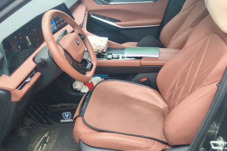 Used CHANGAN CS75 PLUS 2023 3rd Generation 2.0T Automatic Prestige Version Left Front Seat