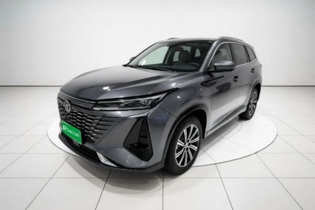 CHANGAN CS75 PLUS 2023 3rd Generation 1.5T Automatic Prestige Model d’occasion