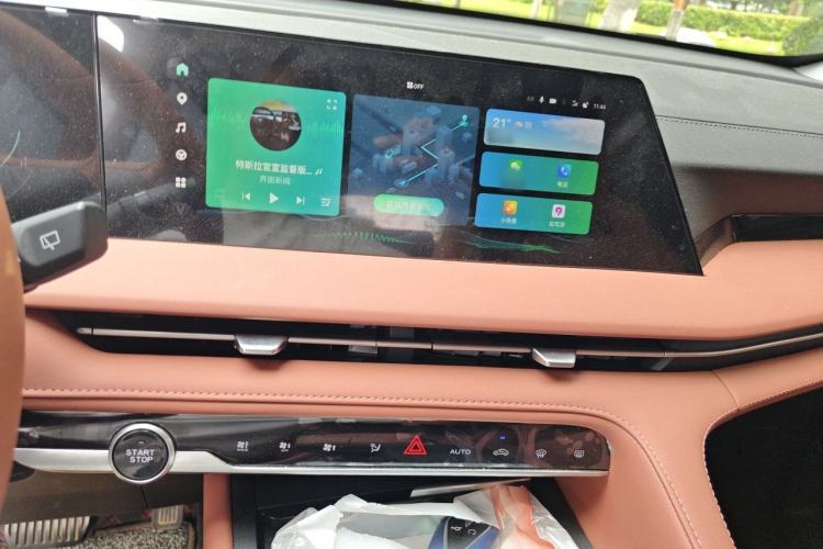 Used CHANGAN CS75 PLUS 2023 3rd Generation 1.5T Automatic Prestige Model Audio And AC Panel
