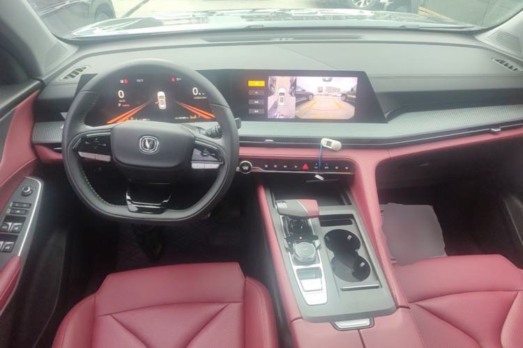 Used CHANGAN CS75 PLUS 2023 2nd Generation 1.5T Automatic Elite Version Center Console