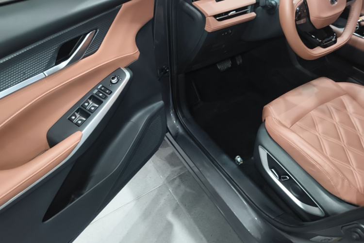 Used CHANGAN CS75 PLUS 2023 3rd Generation 1.5T Automatic Prestige Model Driver Seat