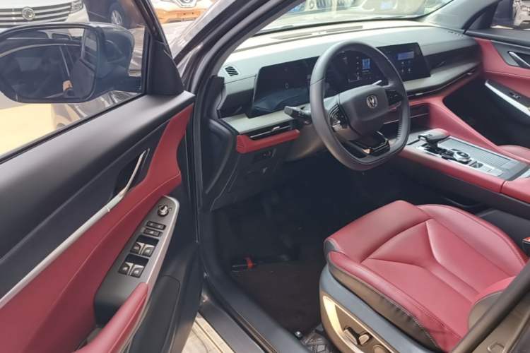 Used CHANGAN CS75 PLUS 2023 2nd Generation 1.5T Automatic Elite Version Driver Seat
