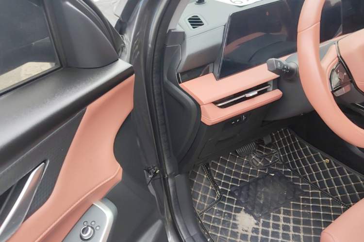 Used CHANGAN CS75 PLUS 2023 3rd Generation 1.5T Automatic Prestige Model Driver Seat