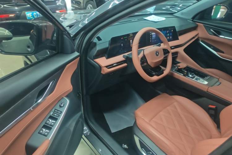 Used CHANGAN CS75 PLUS 2023 3rd Generation 1.5T Automatic Prestige Model Driver Seat