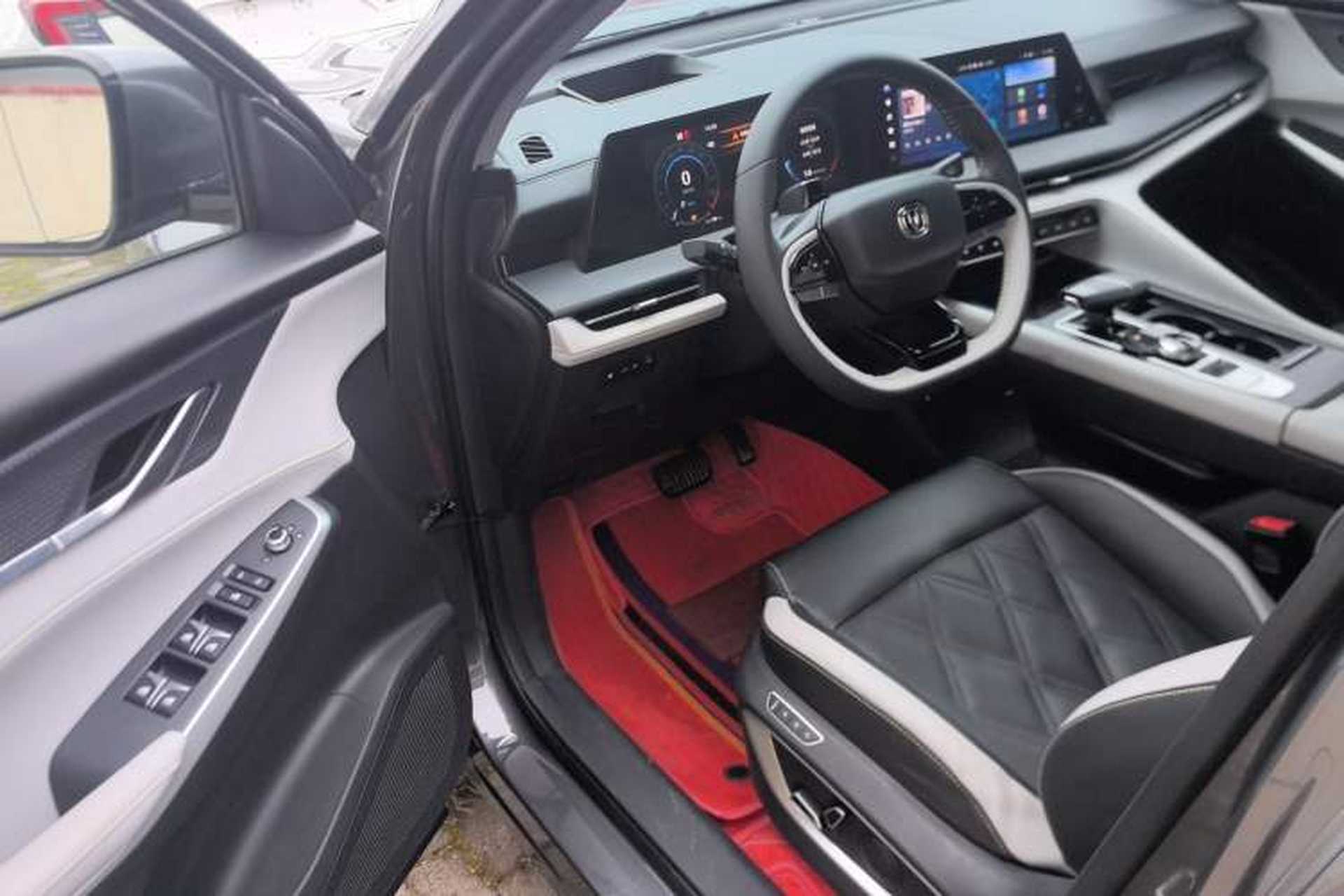 Used CHANGAN CS75 PLUS 2023 3rd Generation 2.0T Automatic Flagship Model Driver Seat