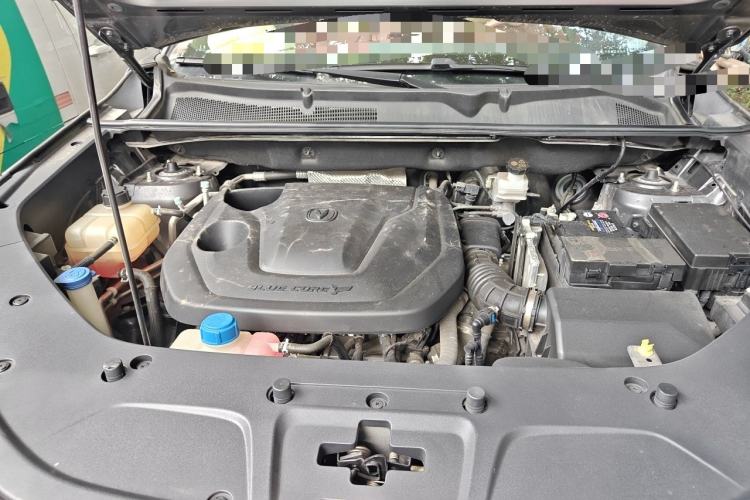 Used CHANGAN CS75 PLUS 2023 3rd Generation 1.5T Automatic Prestige Model Engine Bay