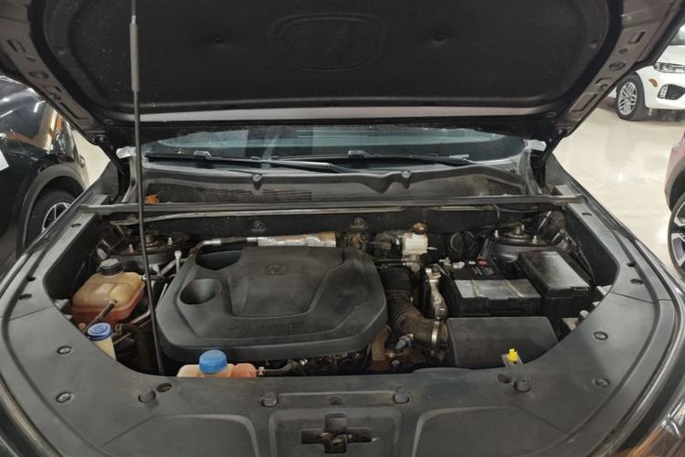 Used CHANGAN CS75 PLUS 2023 3rd Generation 1.5T Automatic Prestige Model Engine Bay