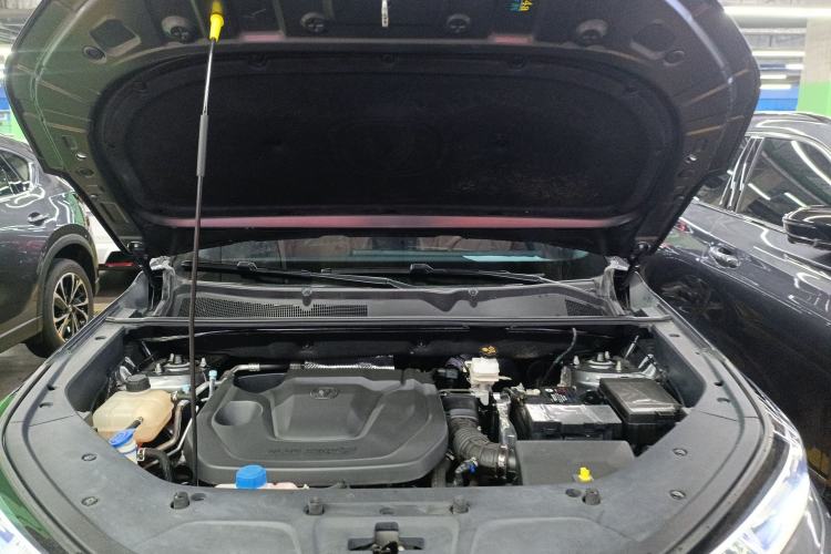 Used CHANGAN CS75 PLUS 2023 3rd Generation 1.5T Automatic Prestige Model Engine Bay