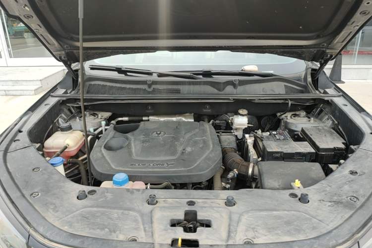 Used CHANGAN CS75 PLUS 2023 3rd Generation 1.5T Automatic Prestige Model Engine Bay
