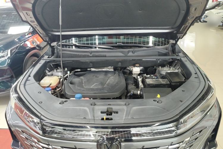 Used CHANGAN CS75 PLUS 2023 3rd Generation 1.5T Automatic Prestige Model Engine Bay