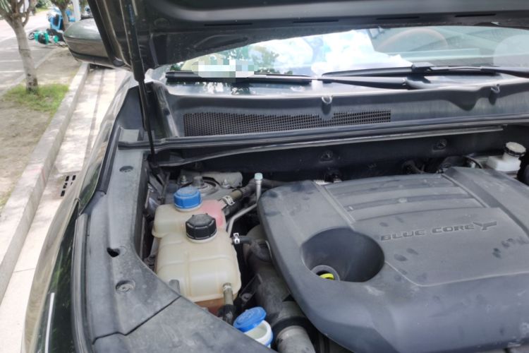 Used CHANGAN CS75 PLUS 2023 3rd Generation 2.0T Automatic Flagship Model Engine Bay Right
