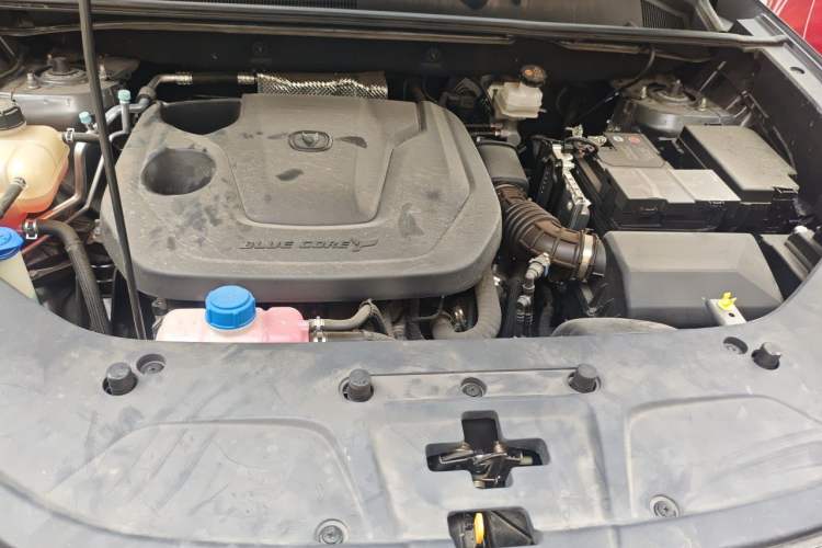 Used CHANGAN CS75 PLUS 2023 3rd Generation 1.5T Automatic Prestige Model Engine Bay