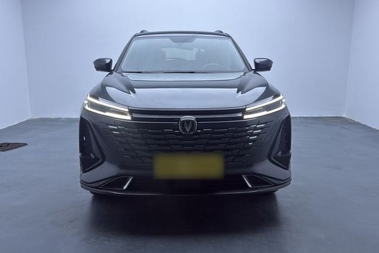 Used CHANGAN CS75 PLUS 2023 3rd Generation 1.5T Automatic Prestige Model Exterior 1
