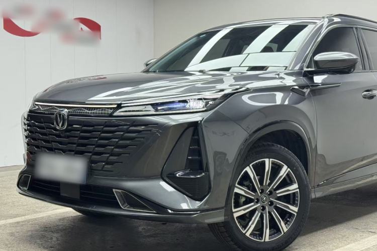 Used CHANGAN CS75 PLUS 2023 3rd Generation 1.5T Automatic Prestige Model Exterior 3