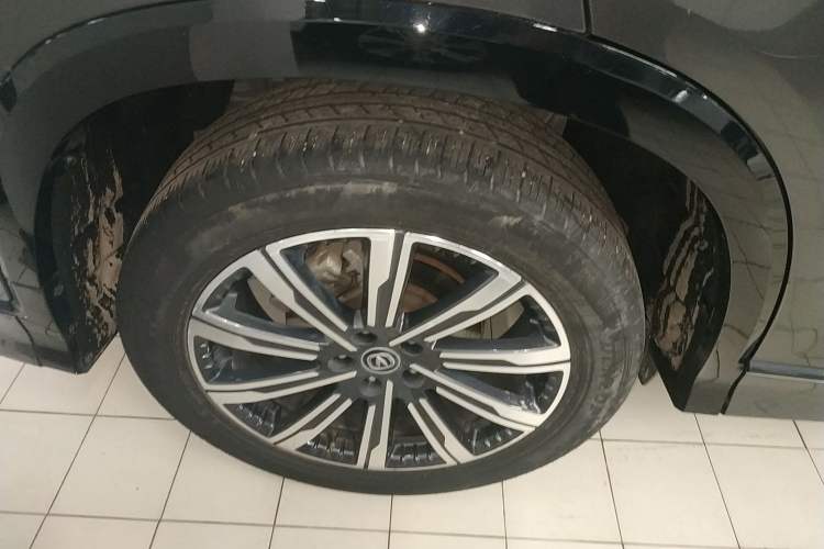 Used CHANGAN CS75 PLUS 2023 3rd Generation 1.5T Automatic Luxury Model Exterior 4
