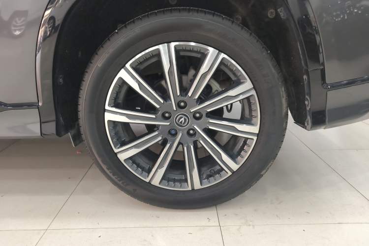 Used CHANGAN CS75 PLUS 2023 3rd Generation 2.0T Automatic Flagship Model Exterior 5