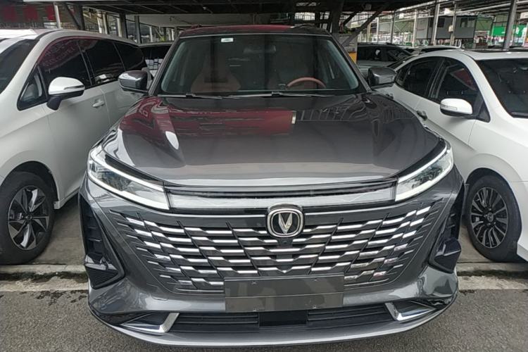 Used CHANGAN CS75 PLUS 2023 3rd Generation 1.5T Automatic Prestige Model Front