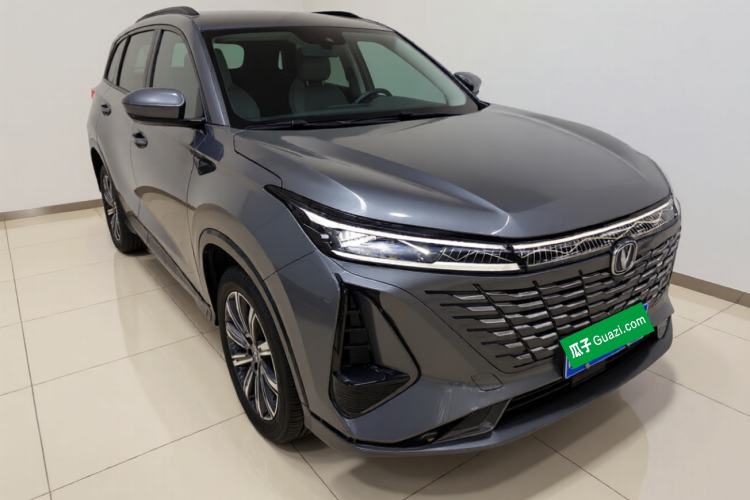 Used CHANGAN CS75 PLUS 2023 3rd Generation 1.5T Automatic Prestige Model Front Right 45 Deg