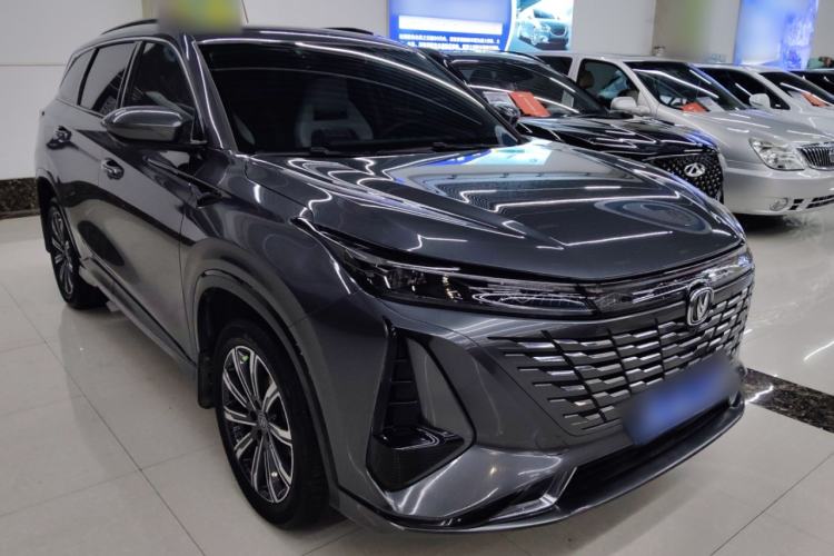 Used CHANGAN CS75 PLUS 2023 3rd Generation 1.5T Automatic Prestige Model Front Right 45 Deg