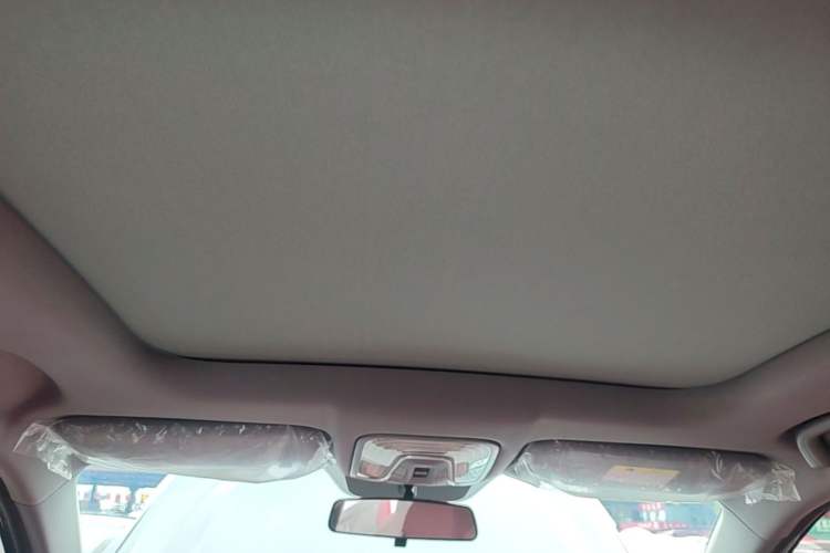 Used CHANGAN CS75 PLUS 2023 3rd Generation 1.5T Automatic Prestige Model Headliner