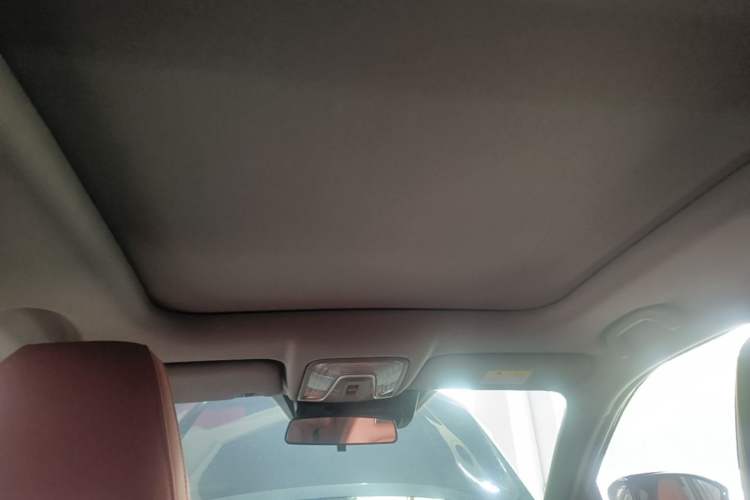 Used CHANGAN CS75 PLUS 2023 3rd Generation 1.5T Automatic Pilot Model Headliner