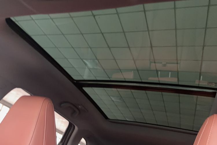 Used CHANGAN CS75 PLUS 2023 3rd Generation 1.5T Automatic Prestige Model Headliner