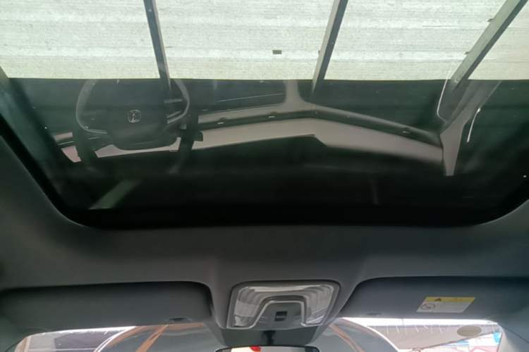 Used CHANGAN CS75 PLUS 2023 3rd Generation 1.5T Automatic Prestige Model Headliner