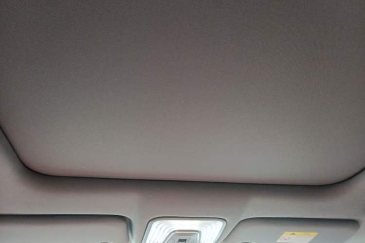 Used CHANGAN CS75 PLUS 2023 3rd Generation 2.0T Automatic Prestige Version Headliner