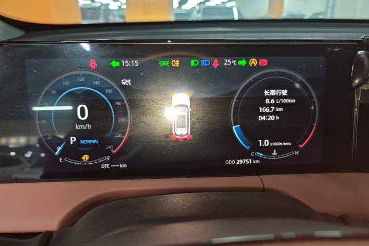 Used CHANGAN CS75 PLUS 2023 3rd Generation 1.5T Automatic Prestige Model Instrument Cluster