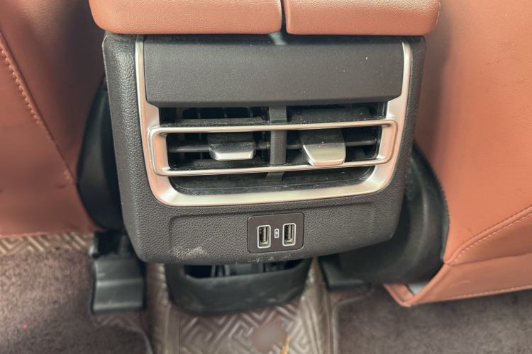Used CHANGAN CS75 PLUS 2023 3rd Generation 1.5T Automatic Prestige Model Interior 10