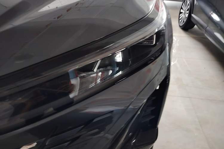 Used CHANGAN CS75 PLUS 2023 3rd Generation 1.5T Automatic Pilot Model Left Front Headlight