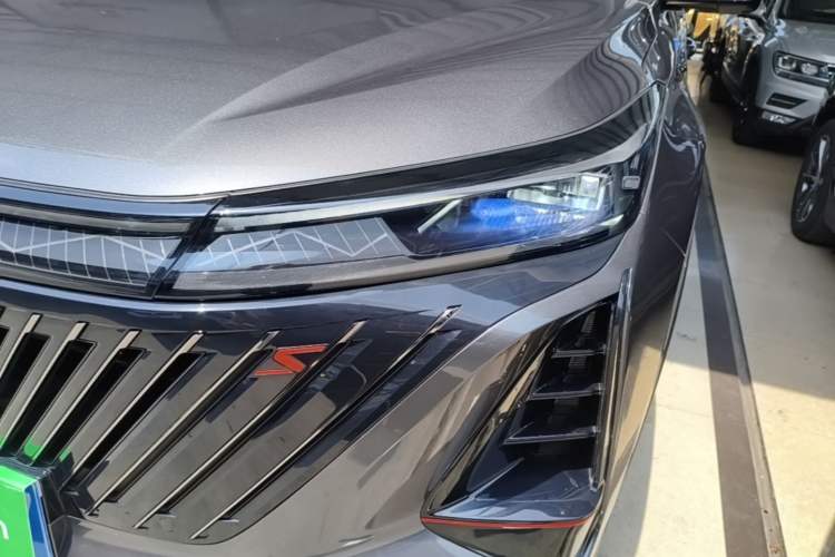 Used CHANGAN CS75 PLUS 2023 2nd Generation 1.5T Automatic Elite Version Left Front Headlight