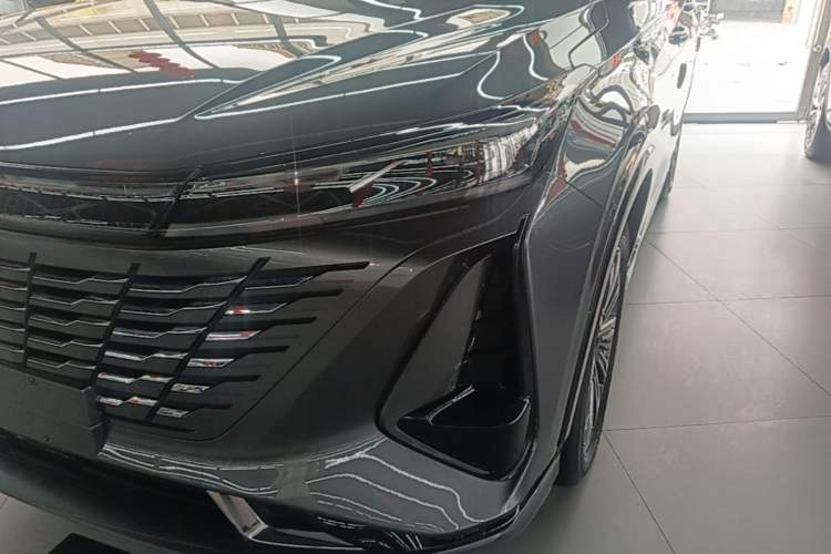 Used CHANGAN CS75 PLUS 2023 3rd Generation 2.0T Automatic Flagship Model Left Front Headlight