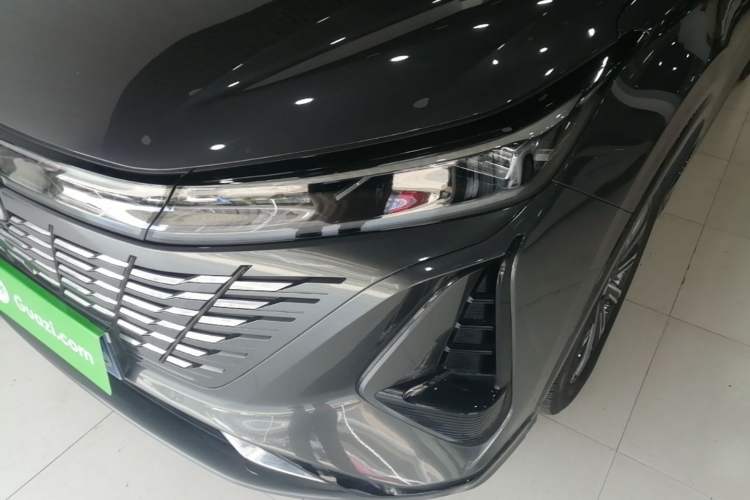 Used CHANGAN CS75 PLUS 2023 3rd Generation 2.0T Automatic Flagship Model Left Front Headlight