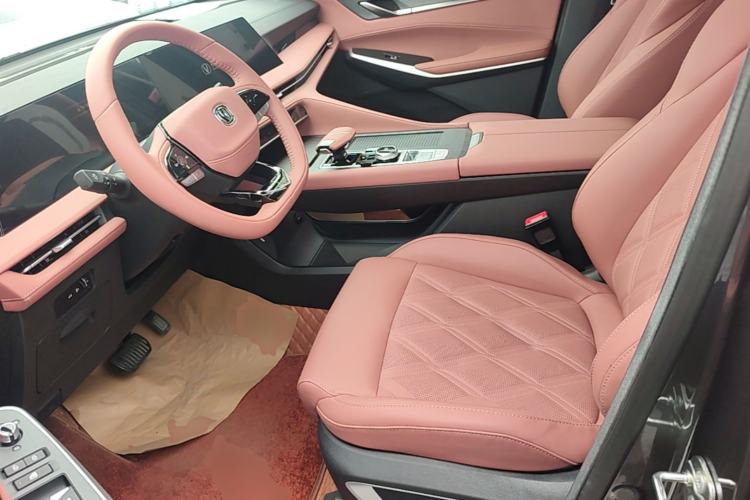 Used CHANGAN CS75 PLUS 2023 3rd Generation 1.5T Automatic Prestige Model Left Front Seat