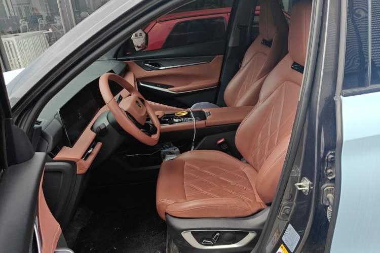 Used CHANGAN CS75 PLUS 2023 3rd Generation 1.5T Automatic Prestige Model Left Front Seat