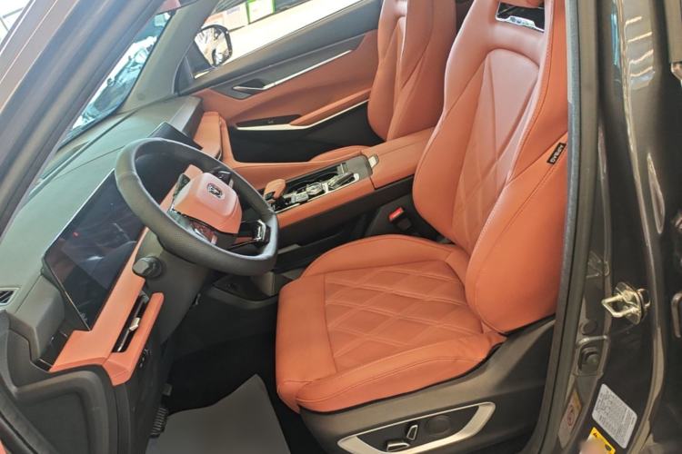 Used CHANGAN CS75 PLUS 2023 3rd Generation 1.5T Automatic Prestige Model Left Front Seat