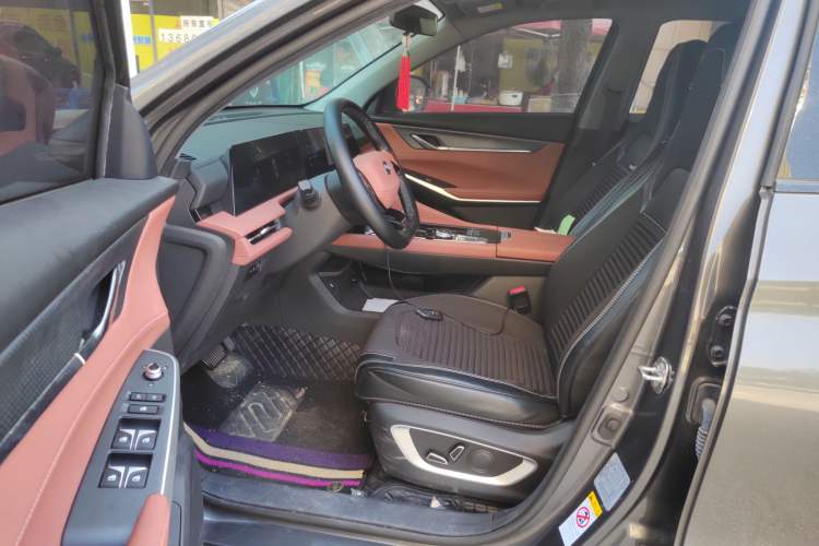 Used CHANGAN CS75 PLUS 2023 3rd Generation 1.5T Automatic Prestige Model Left Front Seat