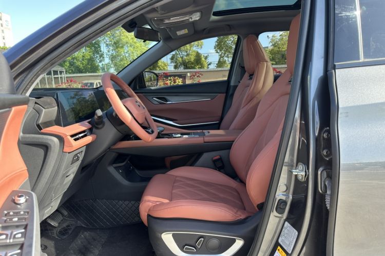 Used CHANGAN CS75 PLUS 2023 3rd Generation 1.5T Automatic Prestige Model Left Front Seat
