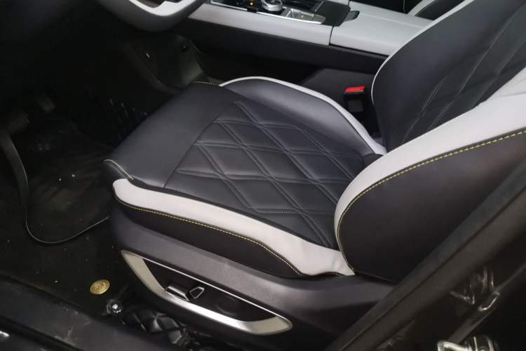 Used CHANGAN CS75 PLUS 2023 3rd Generation 1.5T Automatic Prestige Model Left Front Seat