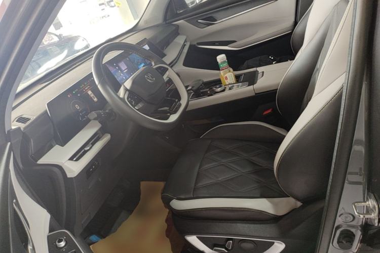 Used CHANGAN CS75 PLUS 2023 3rd Generation 1.5T Automatic Prestige Model Left Front Seat