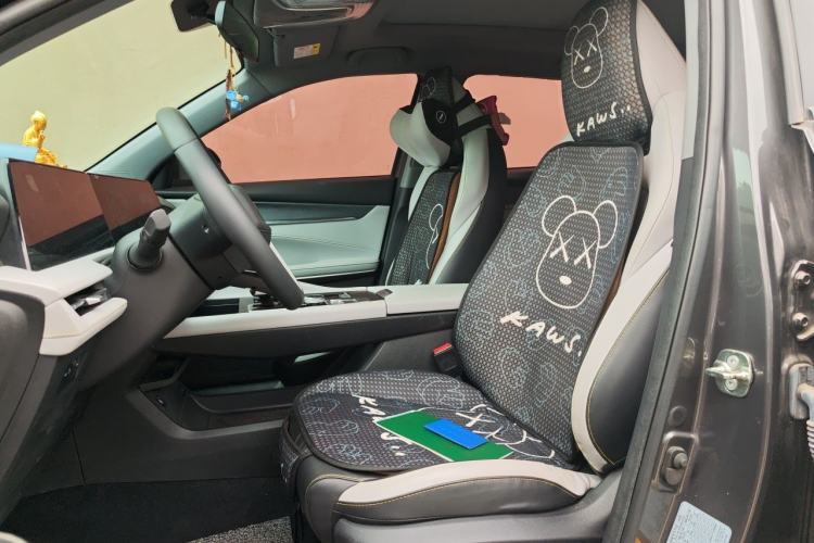 Used CHANGAN CS75 PLUS 2023 3rd Generation 1.5T Automatic Pilot Model Left Front Seat