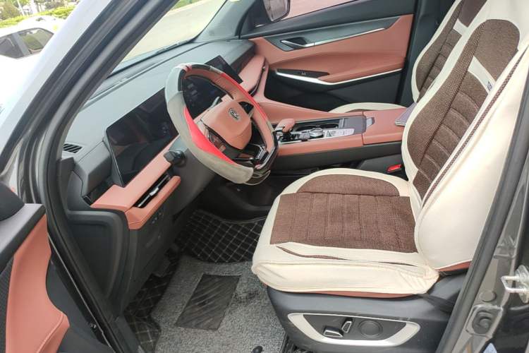 Used CHANGAN CS75 PLUS 2023 3rd Generation 1.5T Automatic Prestige Model Left Front Seat